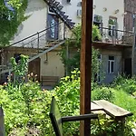 дом у моря с бассейном и сауной