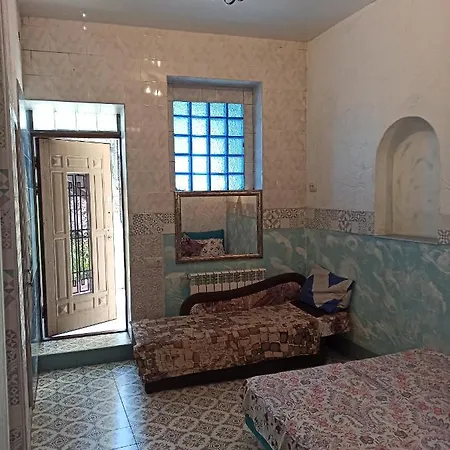 дом у моря с бассейном и сауной