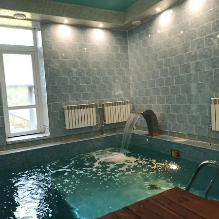 дом у моря с бассейном и сауной Apartament Odessa