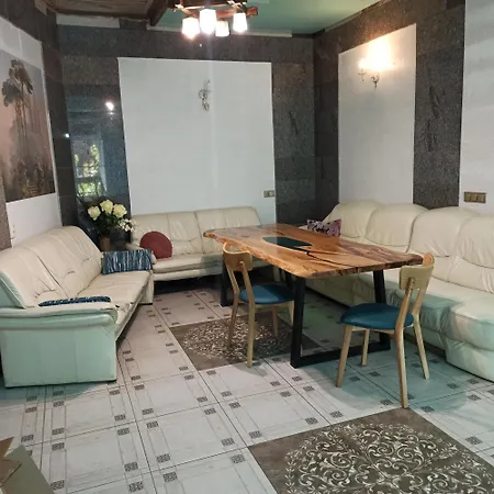 дом у моря с бассейном и сауной Apartament Odessa