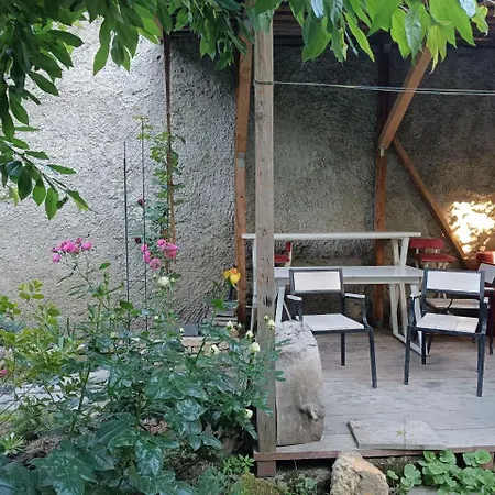 дом у моря с бассейном и сауной Apartament *