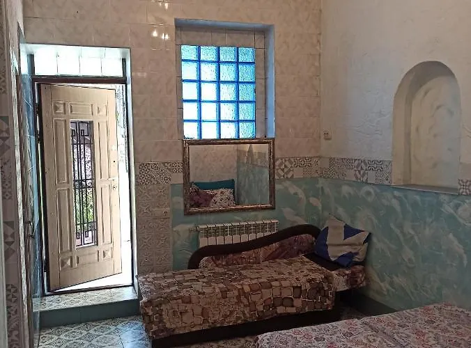 дом у моря с бассейном и сауной