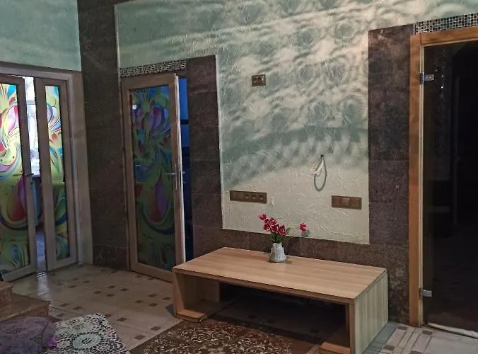 дом у моря с бассейном и сауной