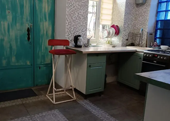 дом у моря с бассейном и сауной Odessa