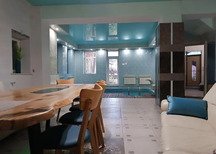 дом у моря с бассейном и сауной Apartamento *