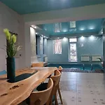 дом у моря с бассейном и сауной דירה אודסה